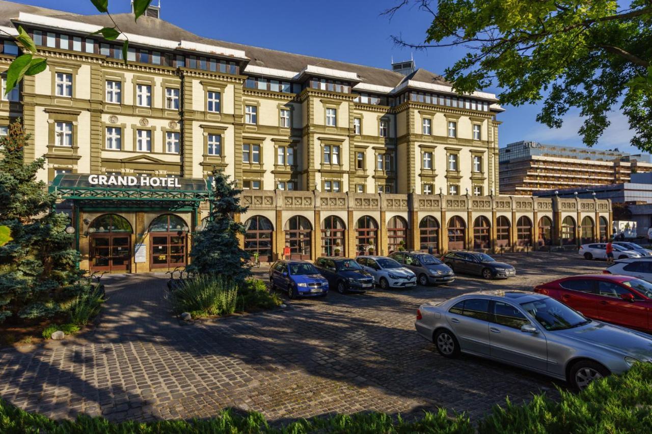 Ensana Grand Margaret Island Hotel Budapest Exterior photo